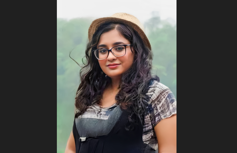 “Kavita Ki Dehri Par”: A Soul-Stirring Poetry Debut by Vidushi Malpani