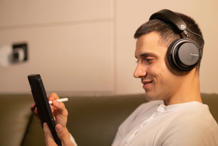 Delhi Deeptech Startup Sychedelic Heads to VivaTech France to Showcase India’s Only CDSCO-Approved Consumer Brain Wearable
