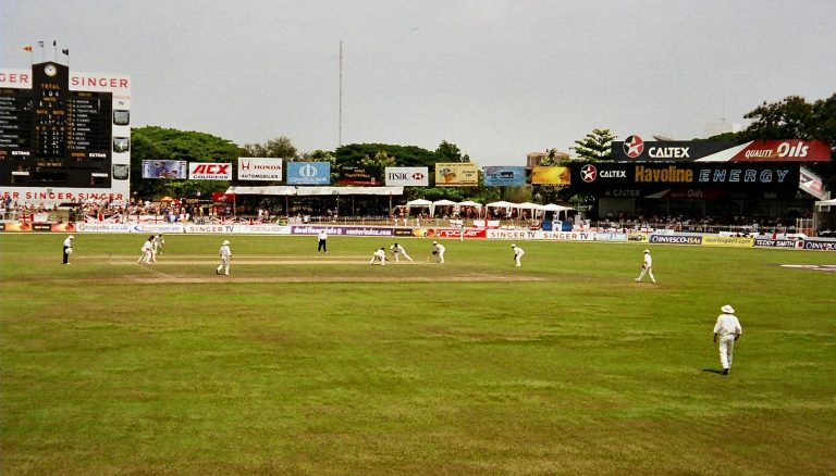 Bad light ends play early as Sri Lanka reach 265/8 vs India