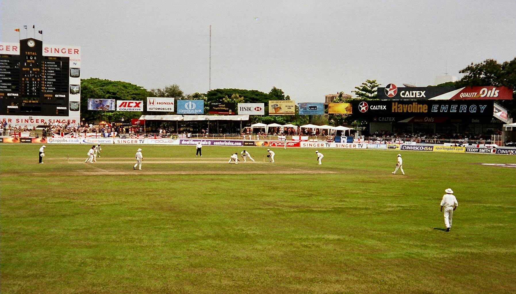 Bad light ends play early as Sri Lanka reach 265/8 vs India