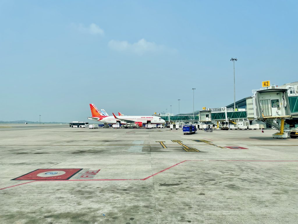 Air India notice: passengers skipped Delhi immigration checks