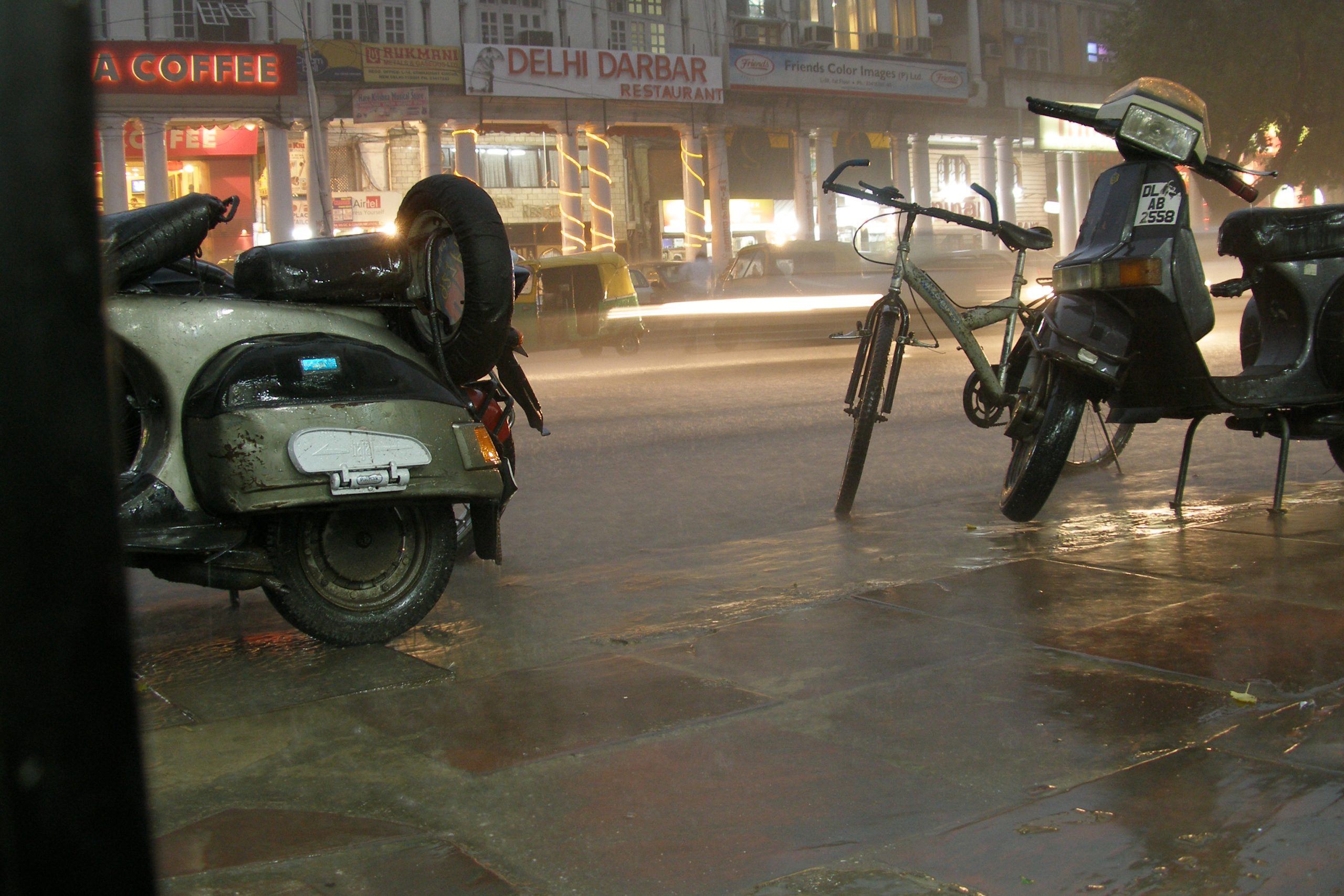 Delhi, Punjab, Haryana under IMD heavy rain warning