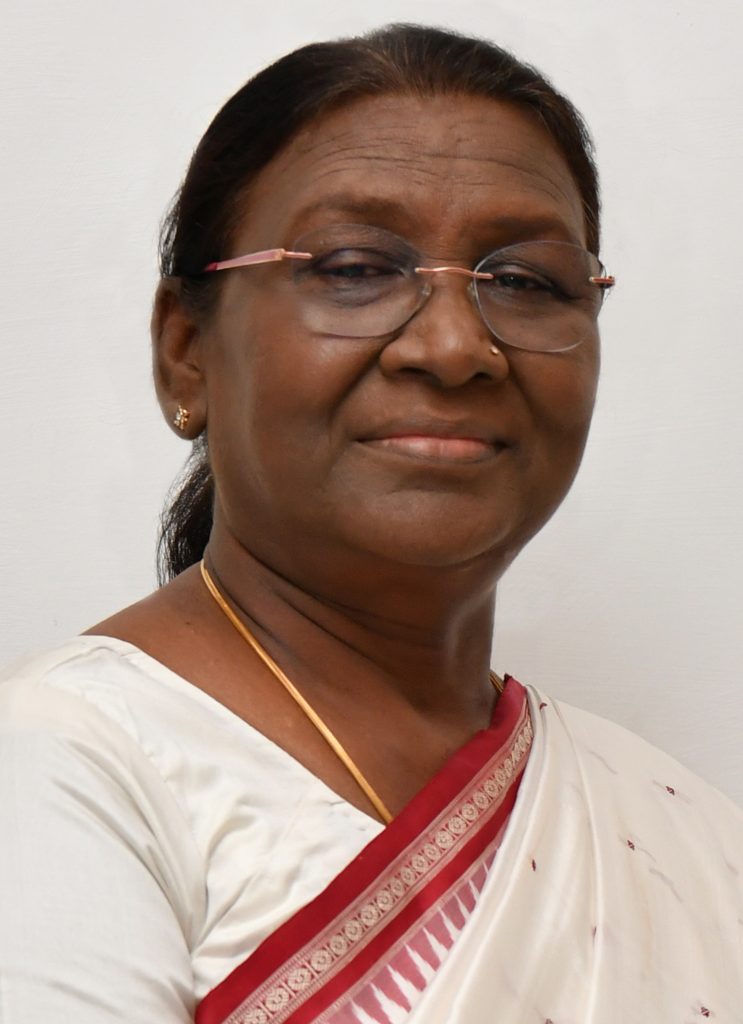 President Murmu confers Teachers Award on 48 educators at Vigyan Bhawan