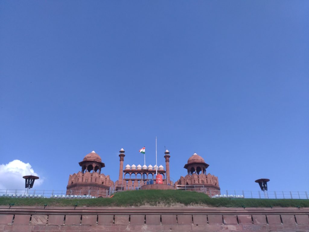 Delhi weather: Clear skies, 36°C and moderate air for October 3